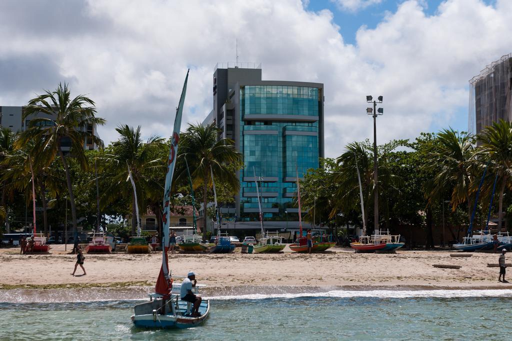 Best Western Premier Maceio Екстериор снимка The headquarters of the Central Bank of Comoros in Moroni