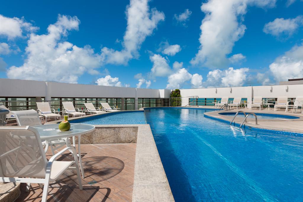 Best Western Premier Maceio Екстериор снимка Rooftop pool at the hotel